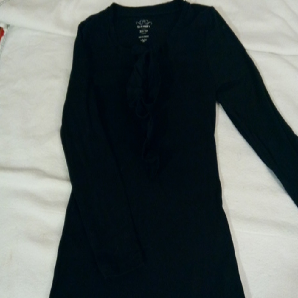 Top - Picture 2 of 4